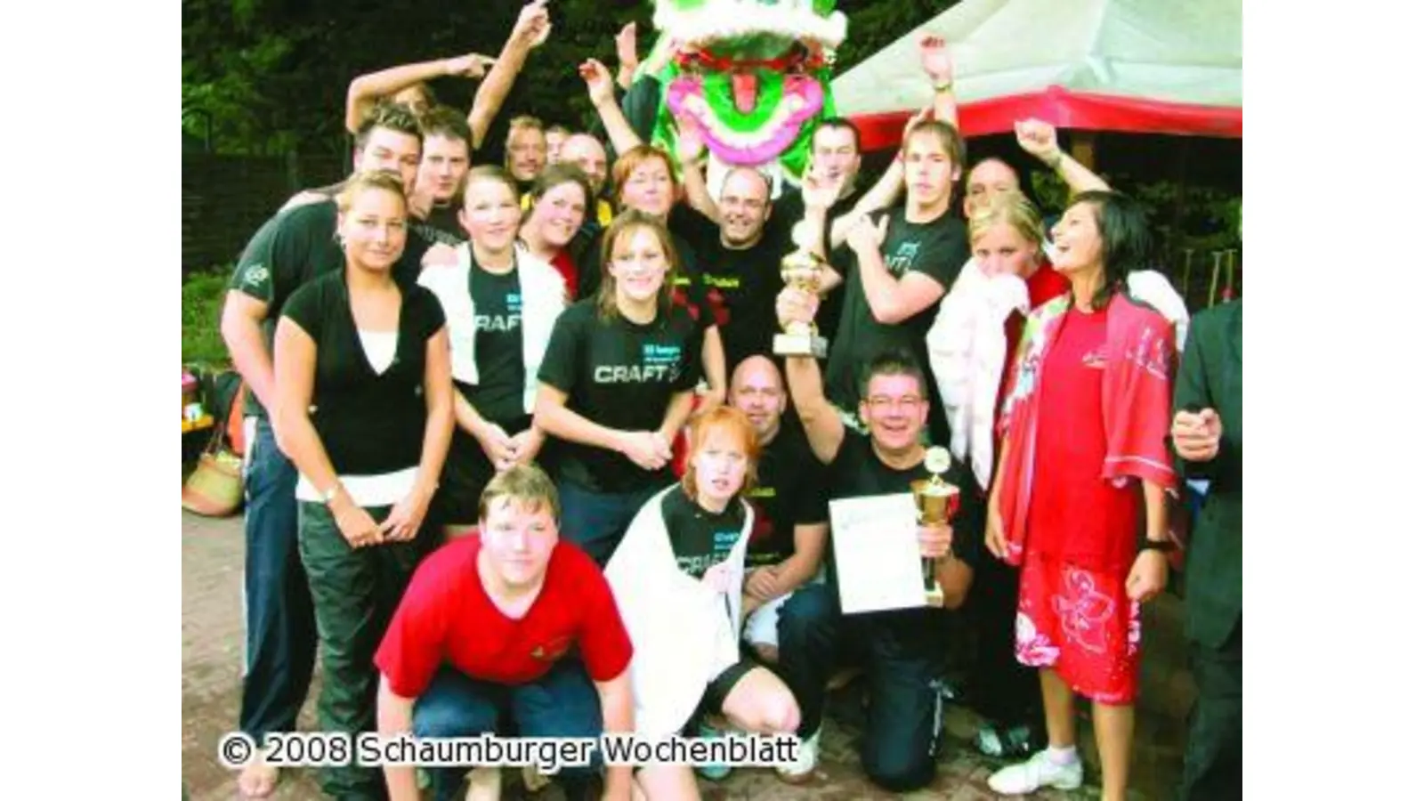 Drachenboot-Fun-Cup im Sonnenbrinkbad (Foto: tt)