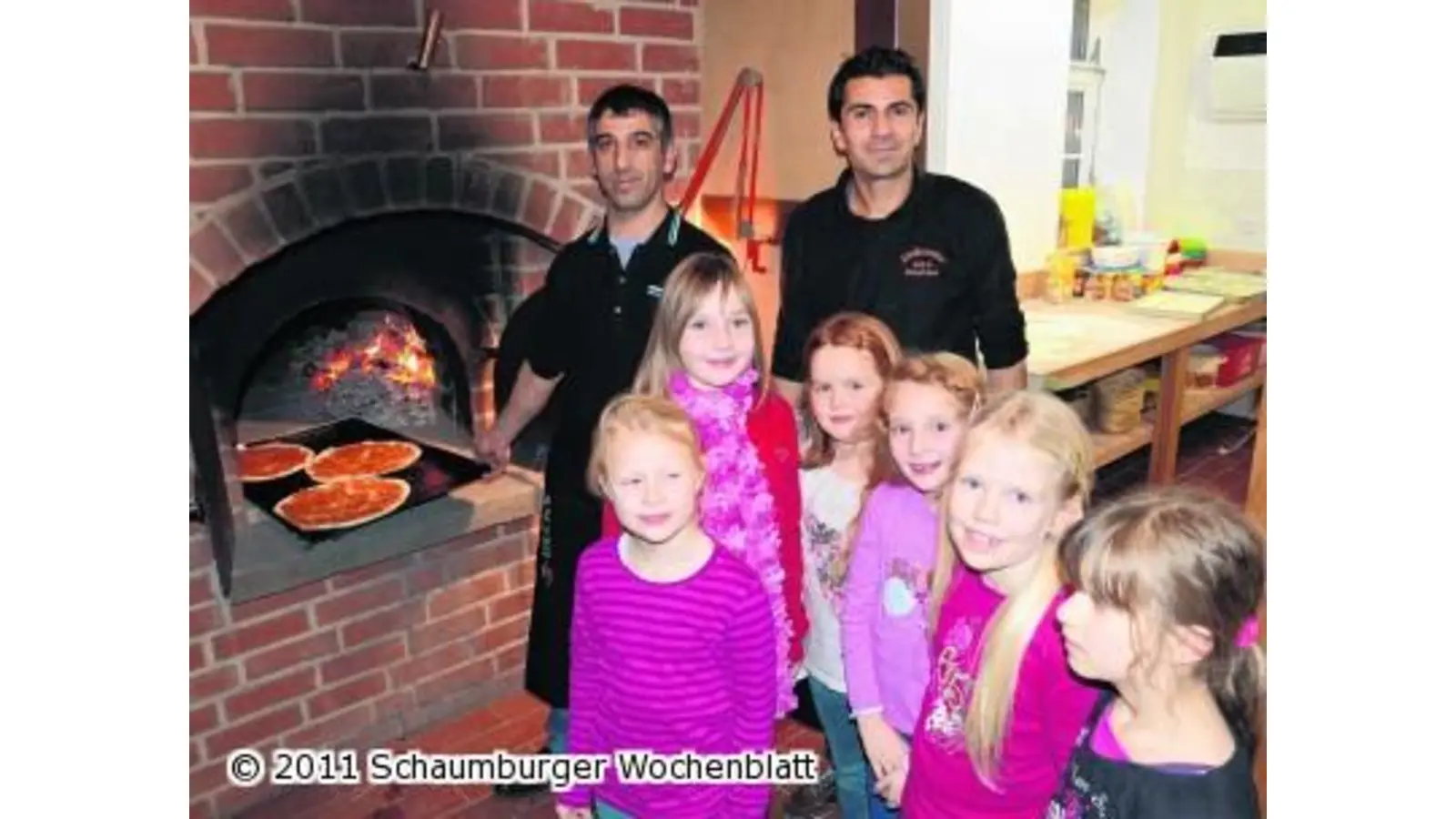 Leckere türkische Pizza für die Kindertrachtengruppe (Foto: bt)