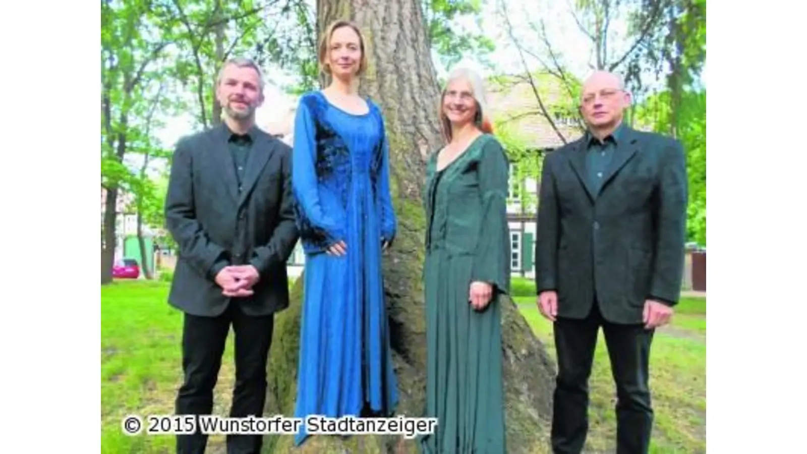 Nachtkonzert bei Kerzenschein (Foto: tau)