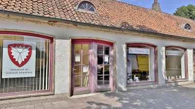 Die ehemaligen „Schnittger Pavillons”, aus denen früher Milch- und Käsespezialitäten sowie die beliebten „Schokokuss-Brötchen” verkauft wurden, sind jetzt zu Naturpavillons umgebaut worden.  (Foto: ste)