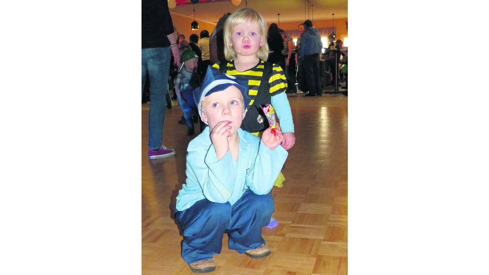 Foto von den kleinen Kostümhelden (Foto: al)