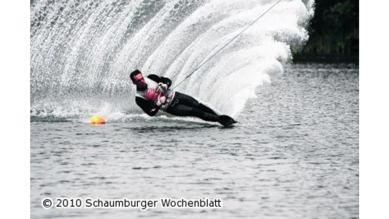 Slalom-Entscheidung reißt Zuschauer von den Stühlen (Foto: em)