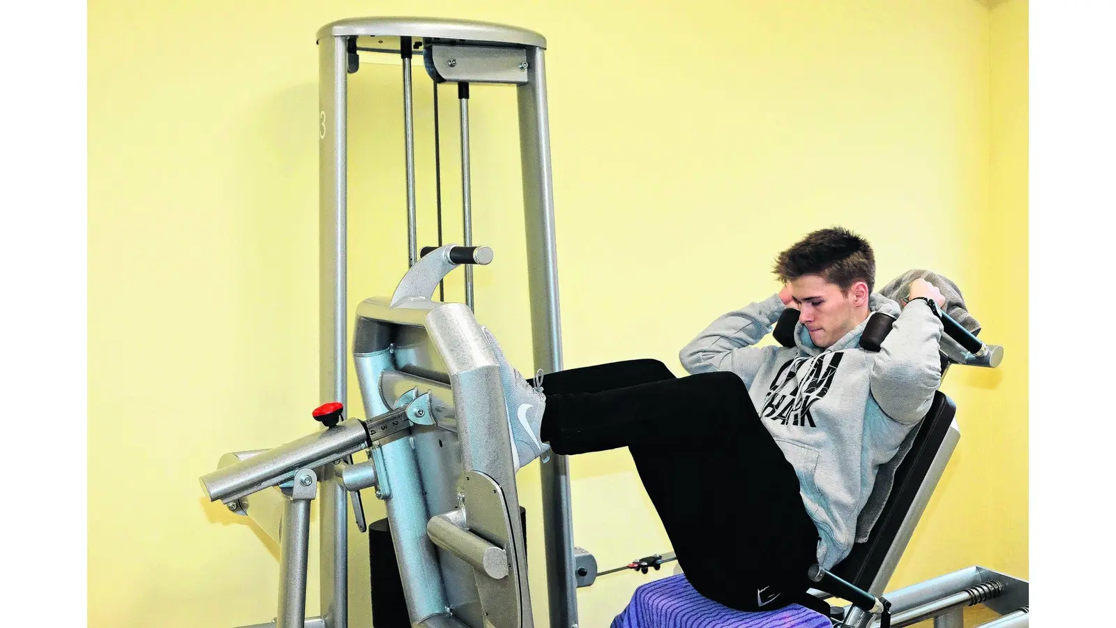 Die Schwelle ins Fitnessstudio überwinden (Foto: jl)