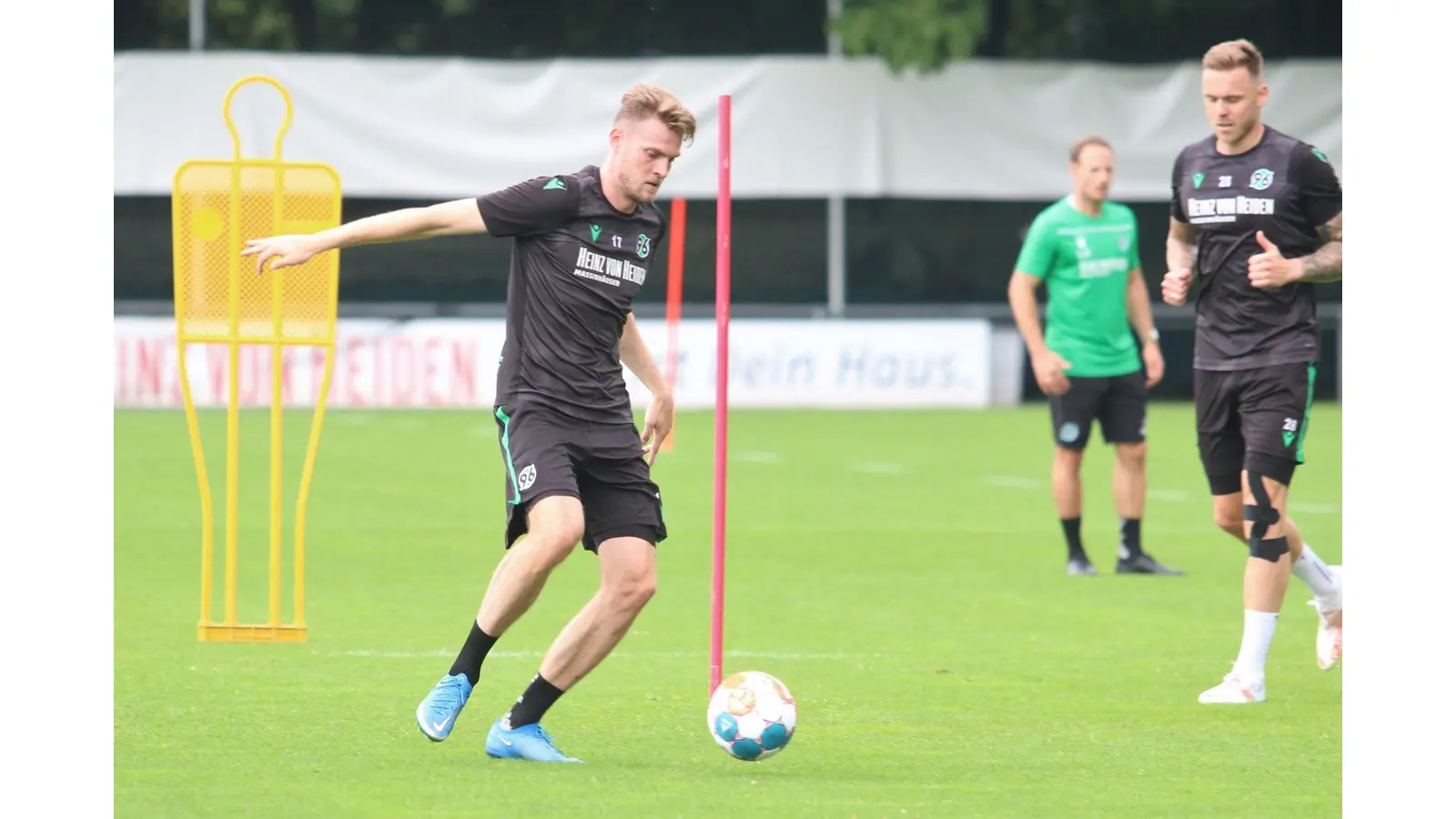 96 schraubt an Schlüsselpositionen im Team (Foto: bb)