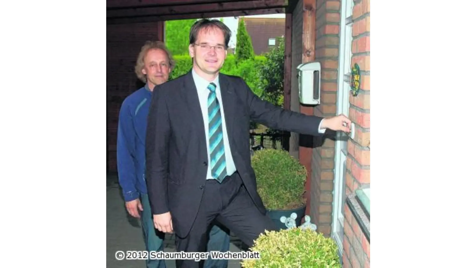 Grant Hendrik Tonne besucht die Bürger aus Lauenhagen (Foto: wtz)