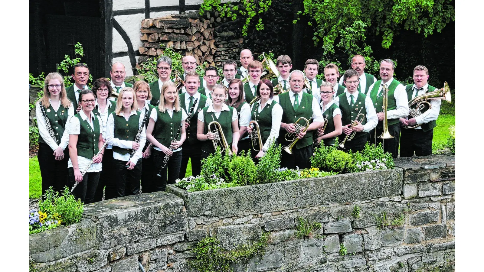 Konzert mit Posaunen und Schützen (Foto: gi)