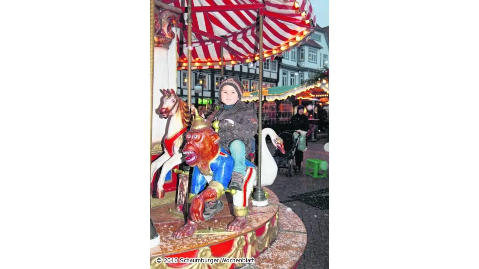 Die Schneeflocken machen die Adventsstimmung perfekt (Foto: bb)