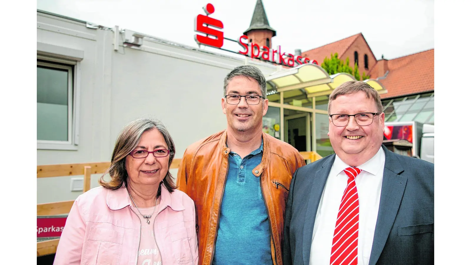 Sparkasse fördert den Sportverein (Foto: jl)