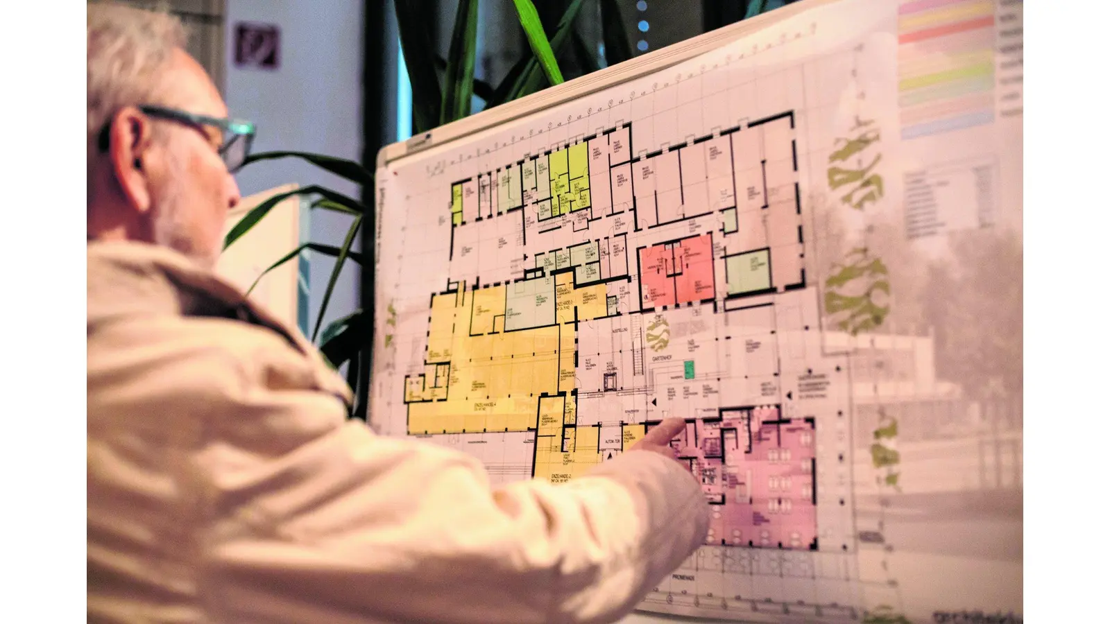 Das Kurhaus erhält ein neues Innenleben mit Neubaucharakter (Foto: jl)