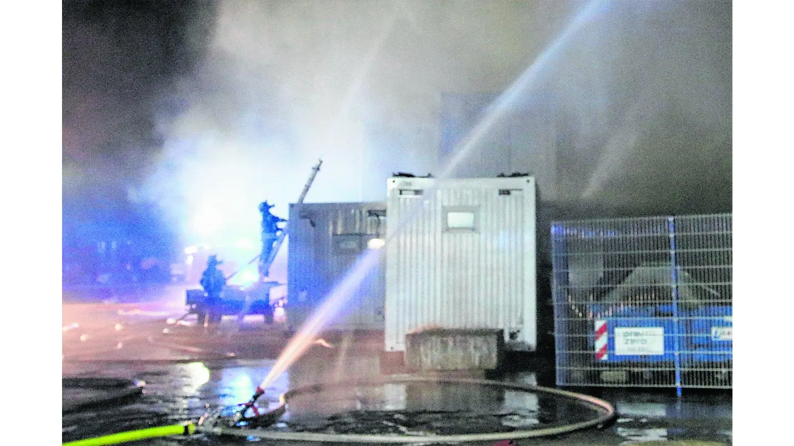 Sorge über Asbestfreisetzung bei einem Großbrand am Georgschacht (Foto: red)