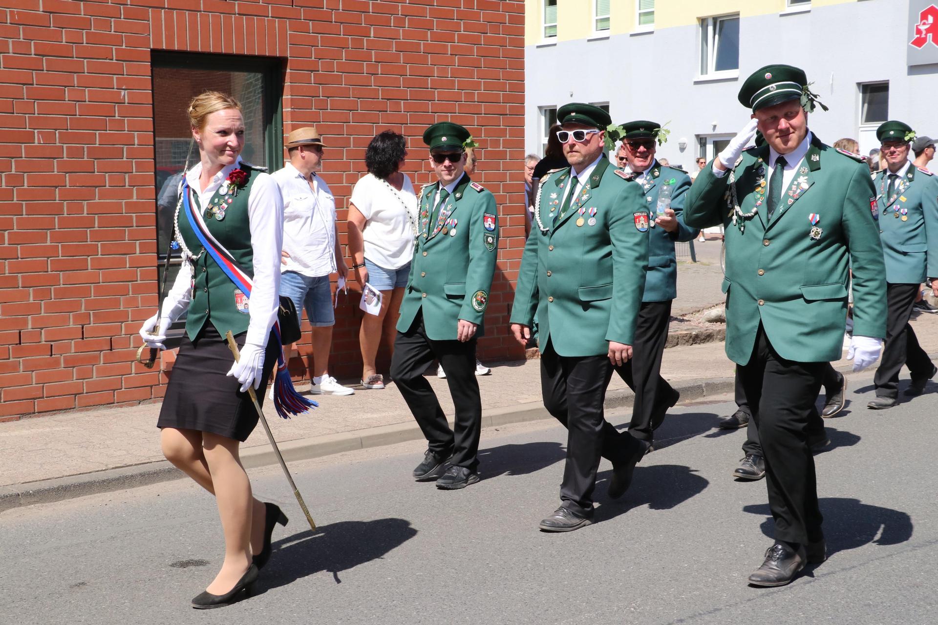 Bildergalerie zum Schützenfest in Hagenburg. (Foto: gi)