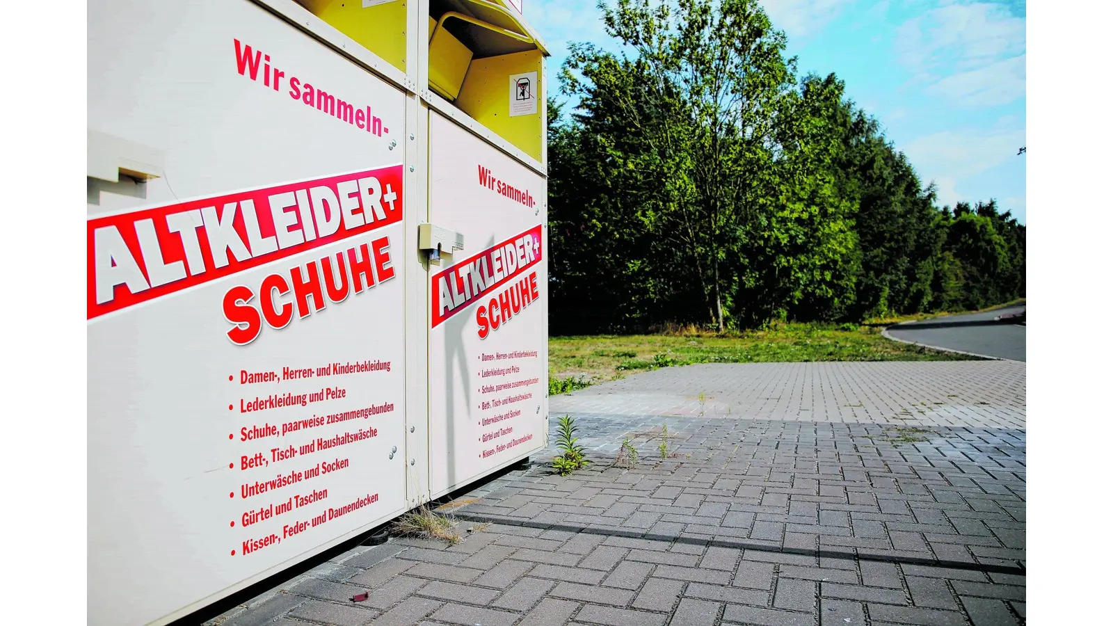 Wenn aus der Straße eine Müllkippe wird (Foto: jl)
