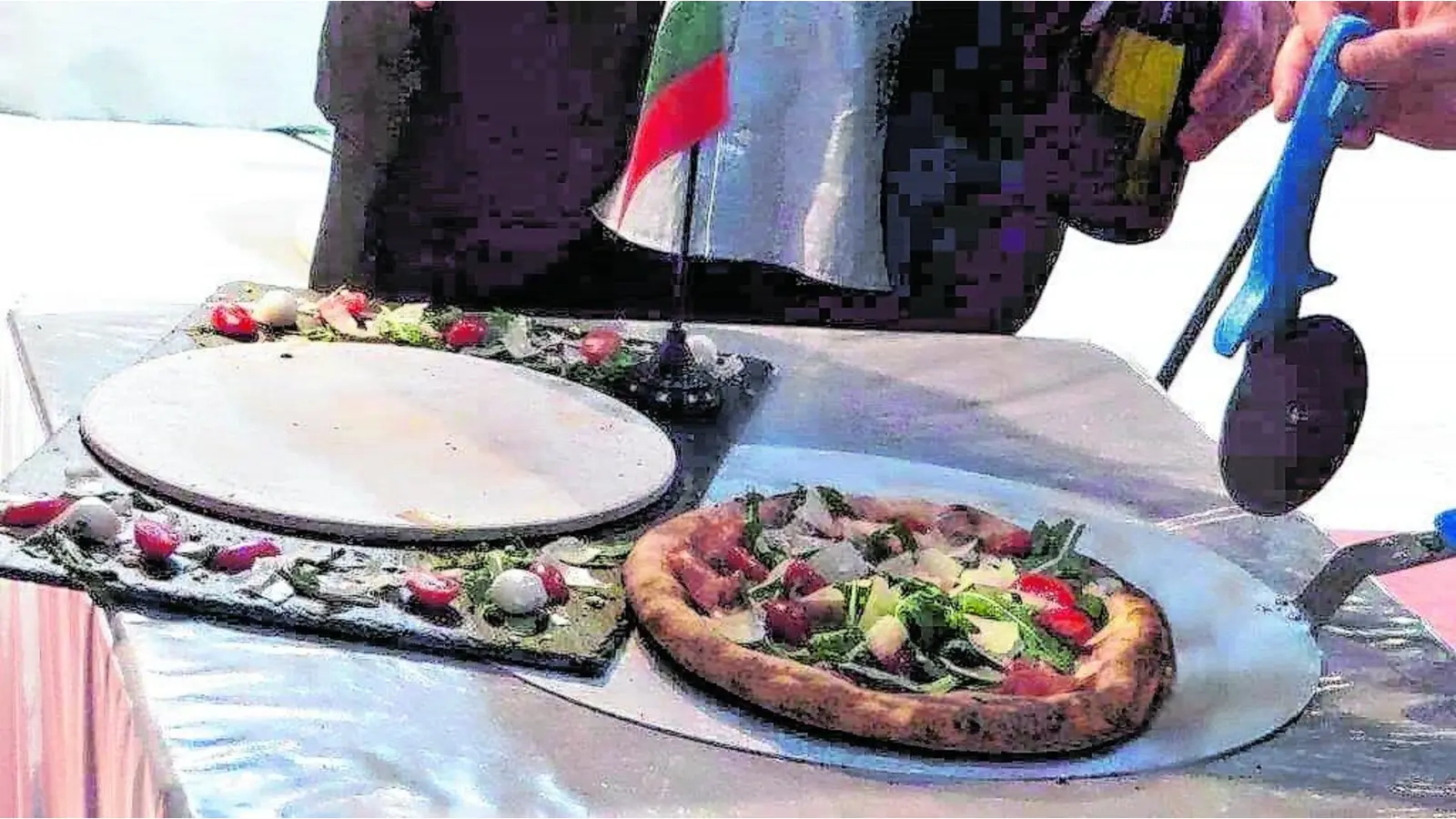 Die zwanzigstbeste Pizza der Welt kommt aus Lauenau (Foto: tr)