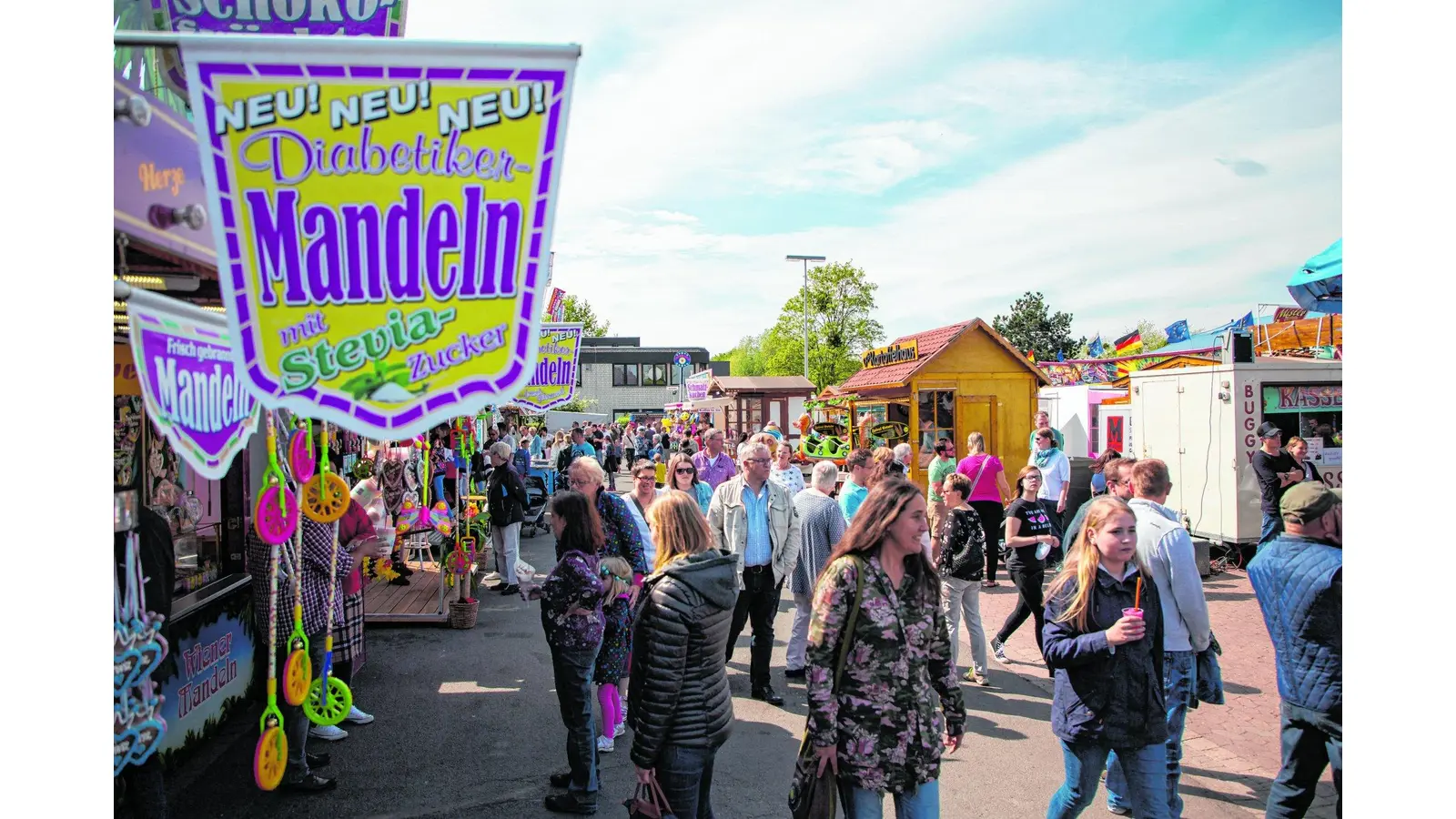 Viele glückliche Gesichter auf der Kirmes (Foto: red)