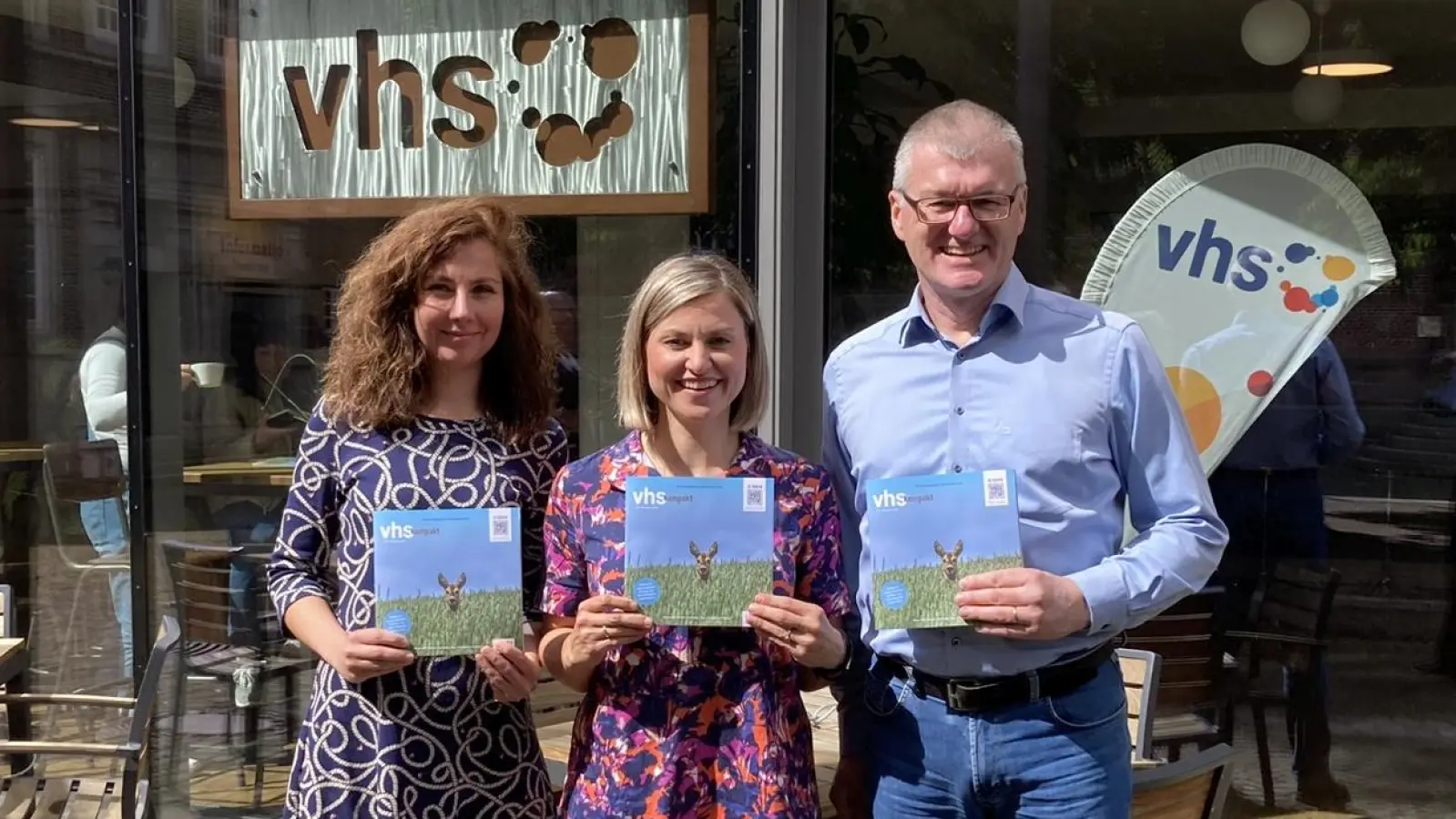 Haben das Programm vorgestellt (v.li.): Katarzyna Duda, Ina Tatje und Carsten Schulze.  (Foto: vhs Hannover Land)