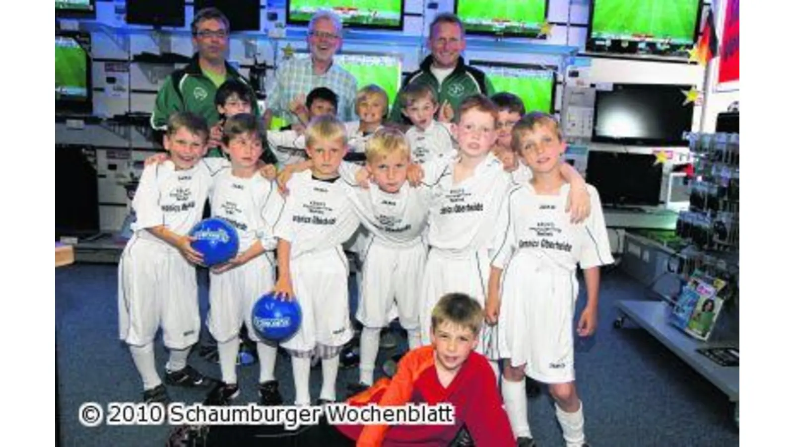 Oberheide spendiert neue Trikots (Foto: bb)
