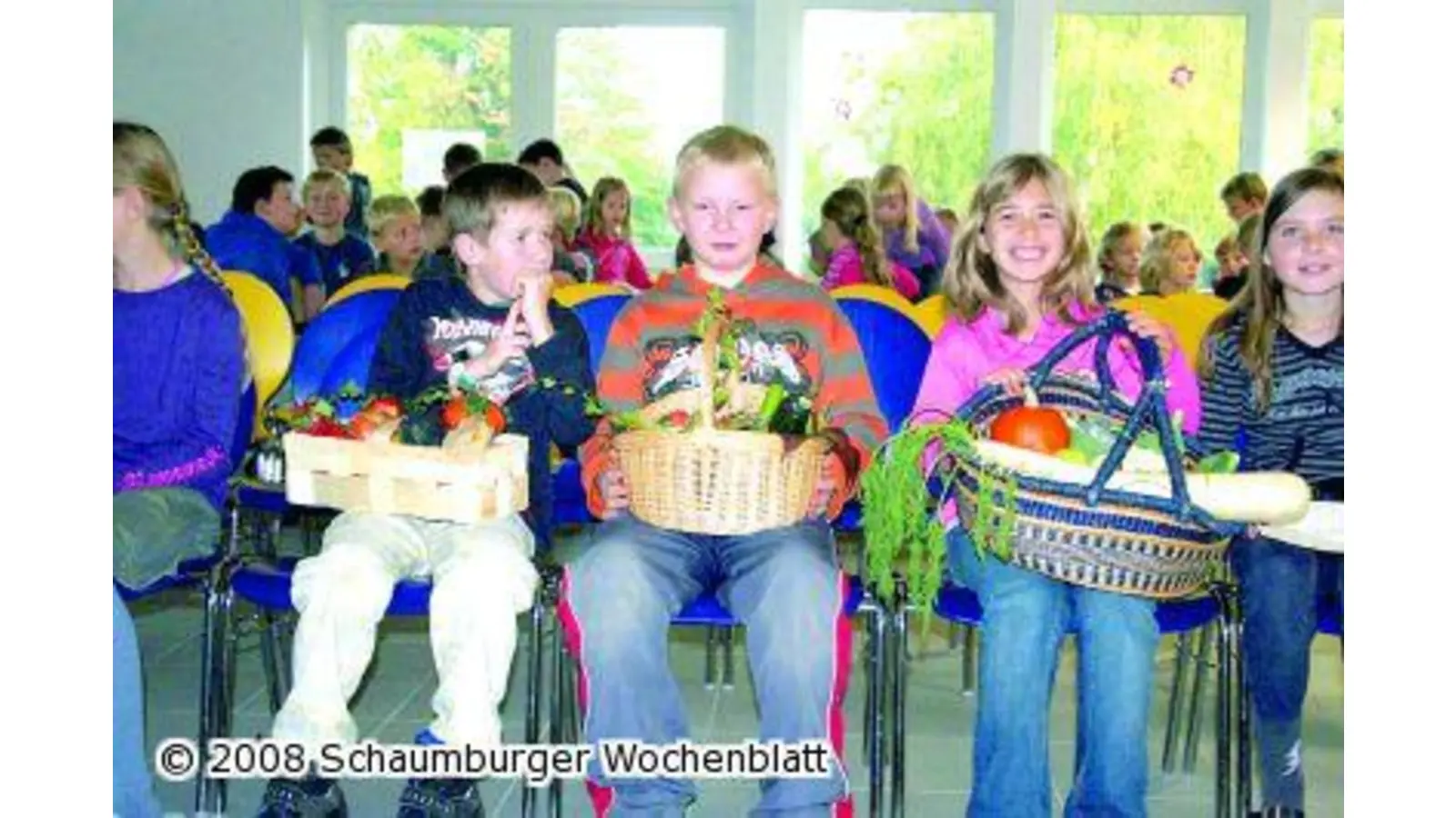 Grundschüler feiern Erntedank (Foto: red)