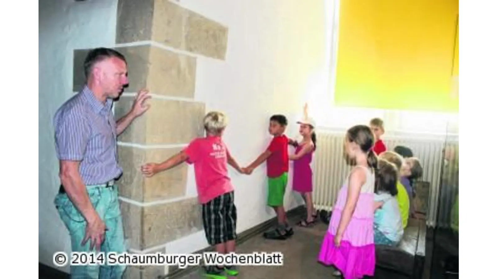 Kleine Archäologen sind am Werk (Foto: ag)