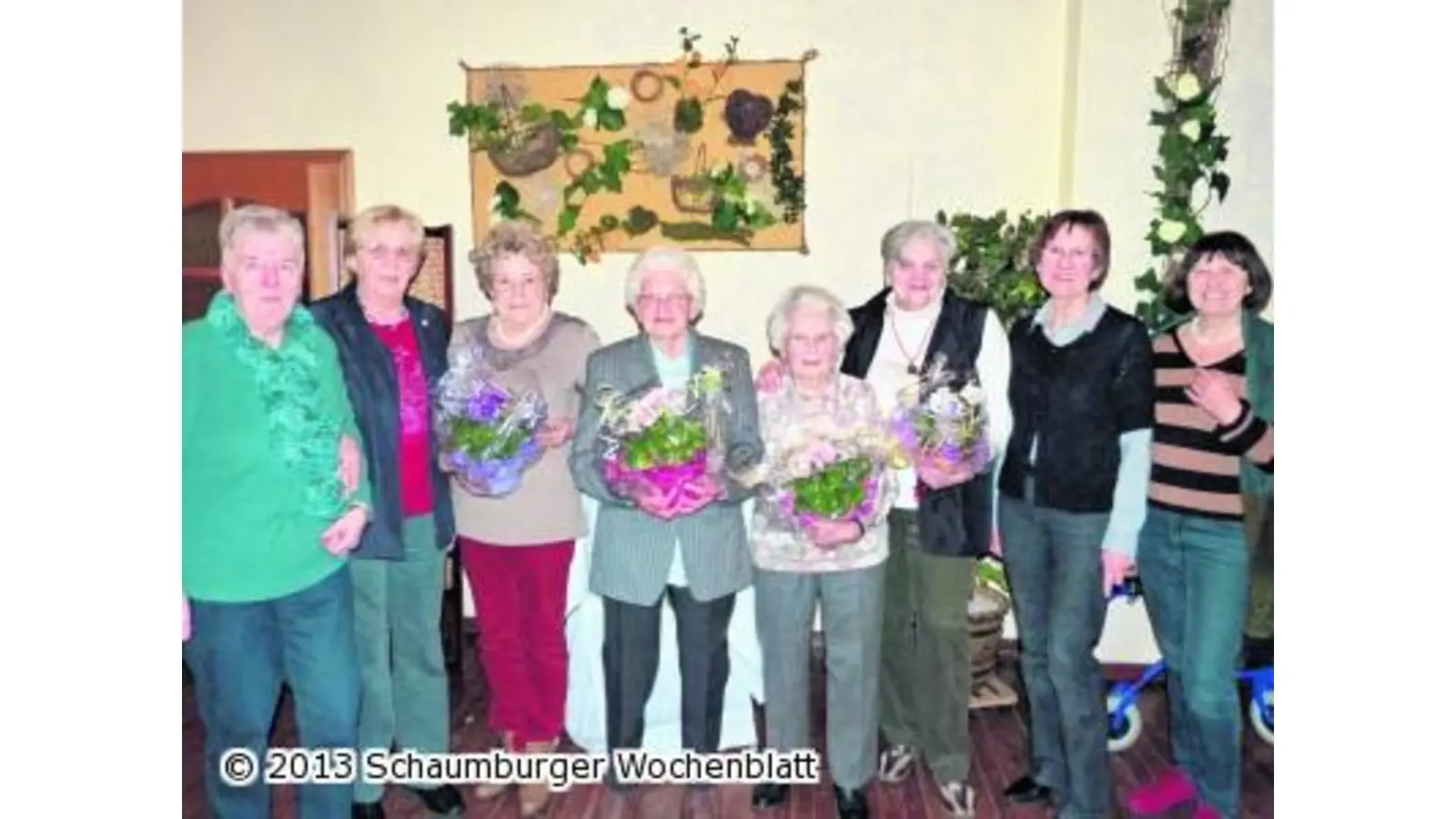 DRK Damen handeln im sozialen Zeichen (Foto: red)