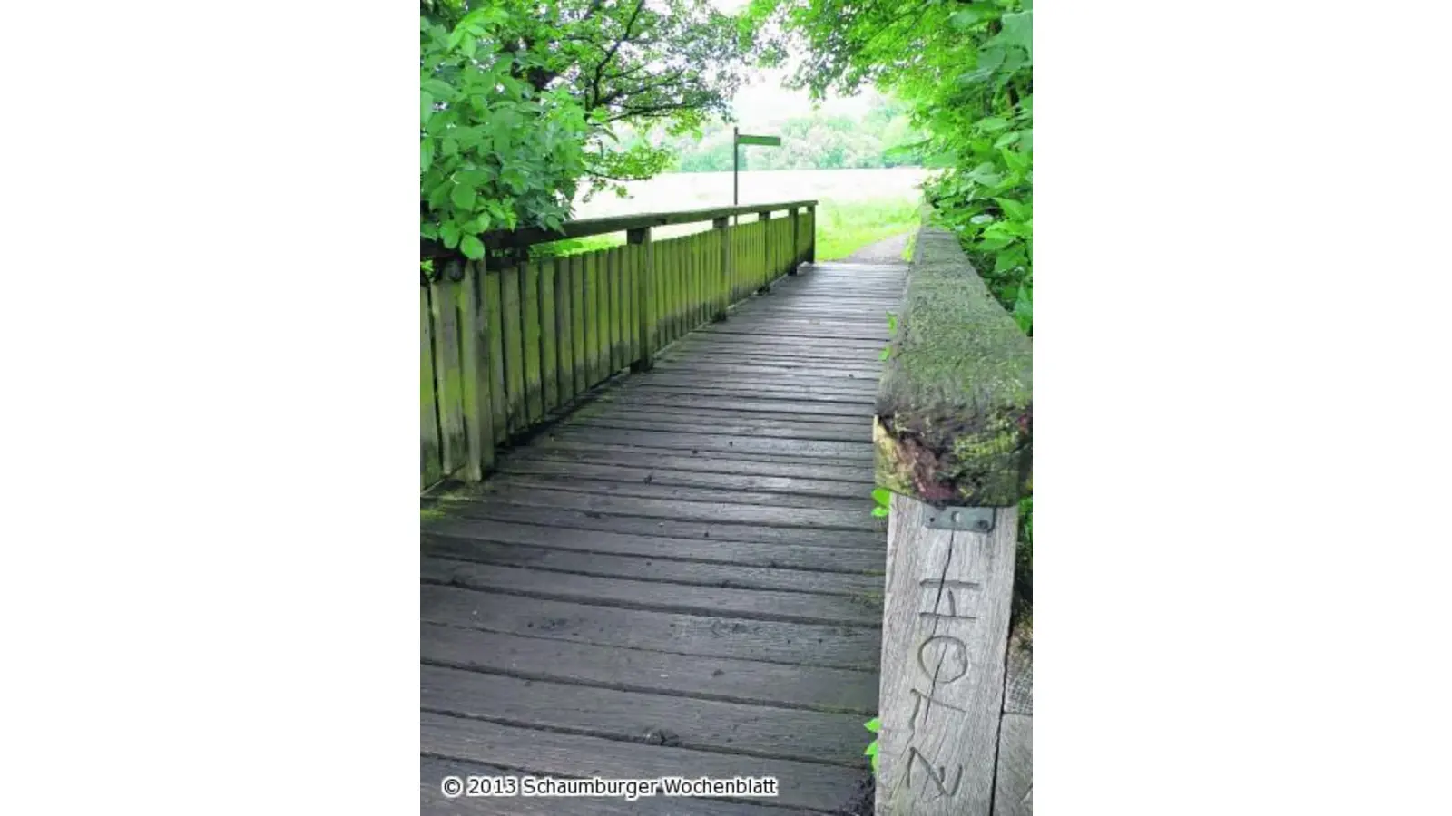 Neue Bretter für die Brücke (Foto: al)