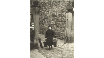 Diese historische Fotografie von Clara Asch bildet die Vorlage für die Skulptur, die am 5. Mai enthüllt wird.  (Foto: privat)