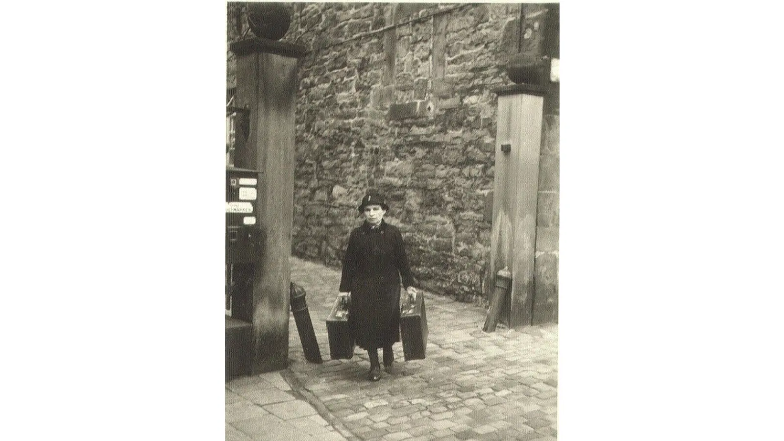 Diese historische Fotografie von Clara Asch soll die Vorlage bilden für die Skulptur.  (Foto: privat)