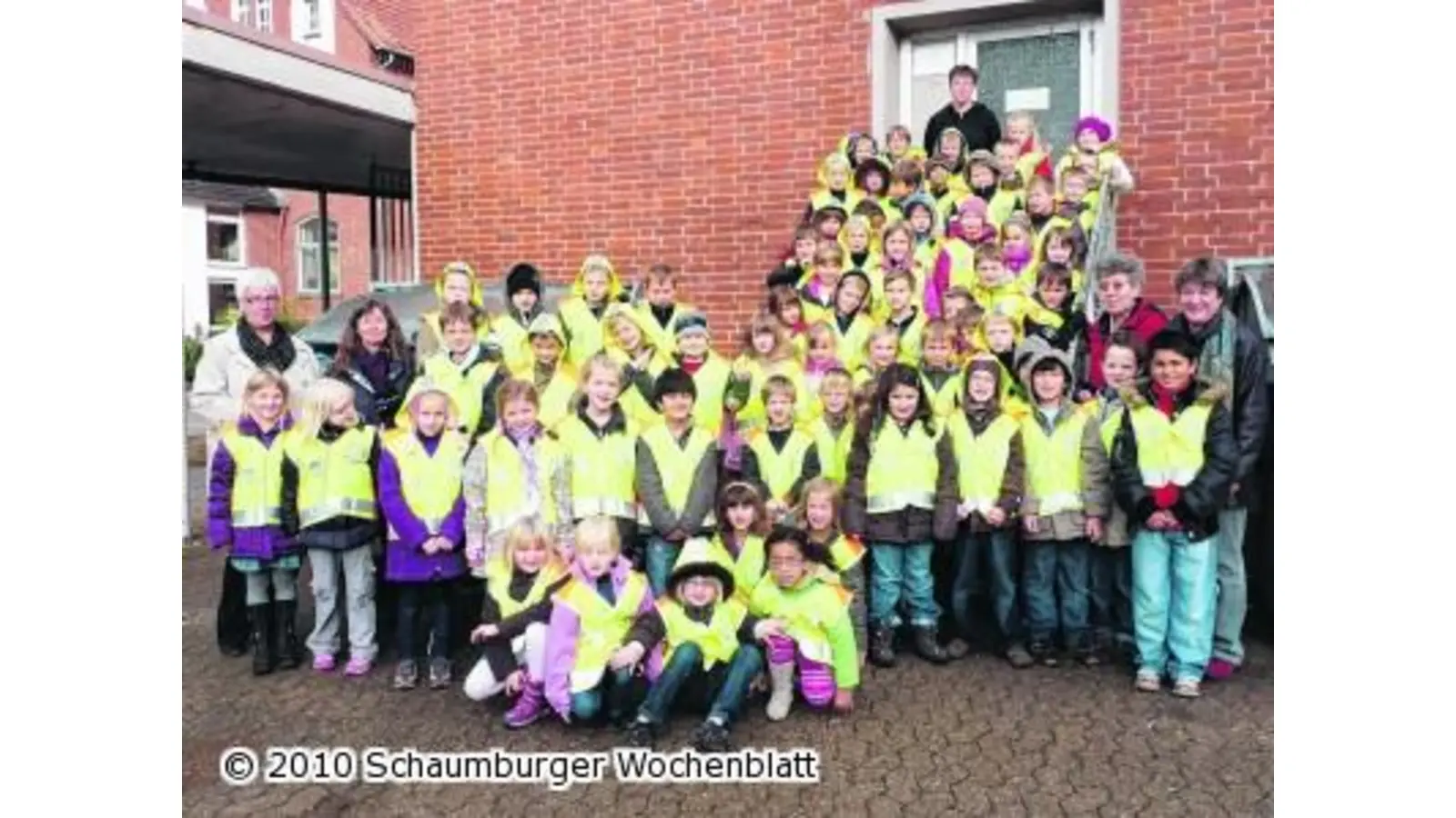 Gelbe Westen für Erstklässler (Foto: pd)