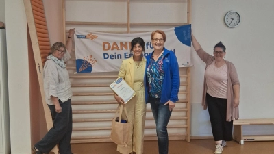 Überraschung gelungen (v.li.): Susanne Jahn, Kathrin Block, Dagmar Ernst und Andrea Benndorf. (Foto: privat)