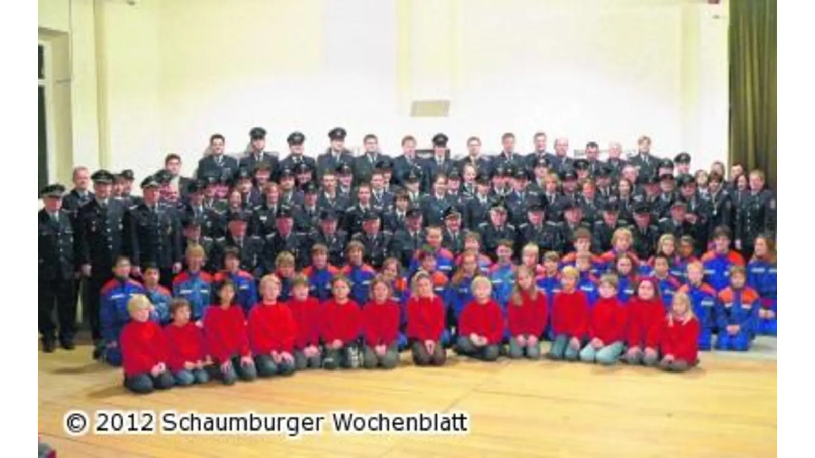 Wehr feiert im Sägewerk (Foto: al)