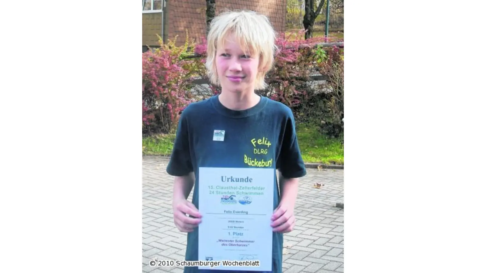 Felix Everding siegt beim 24-Stunden-Schwimmen (Foto: red)