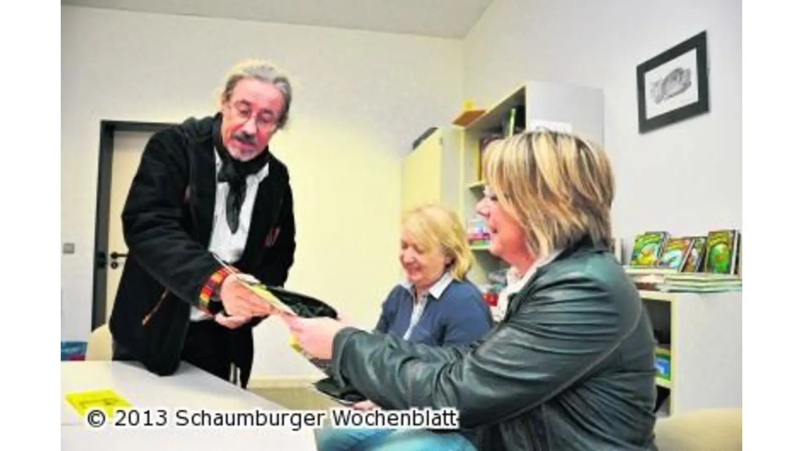 Bunter Vogel bringt Grüße aus Bolivien (Foto: red)