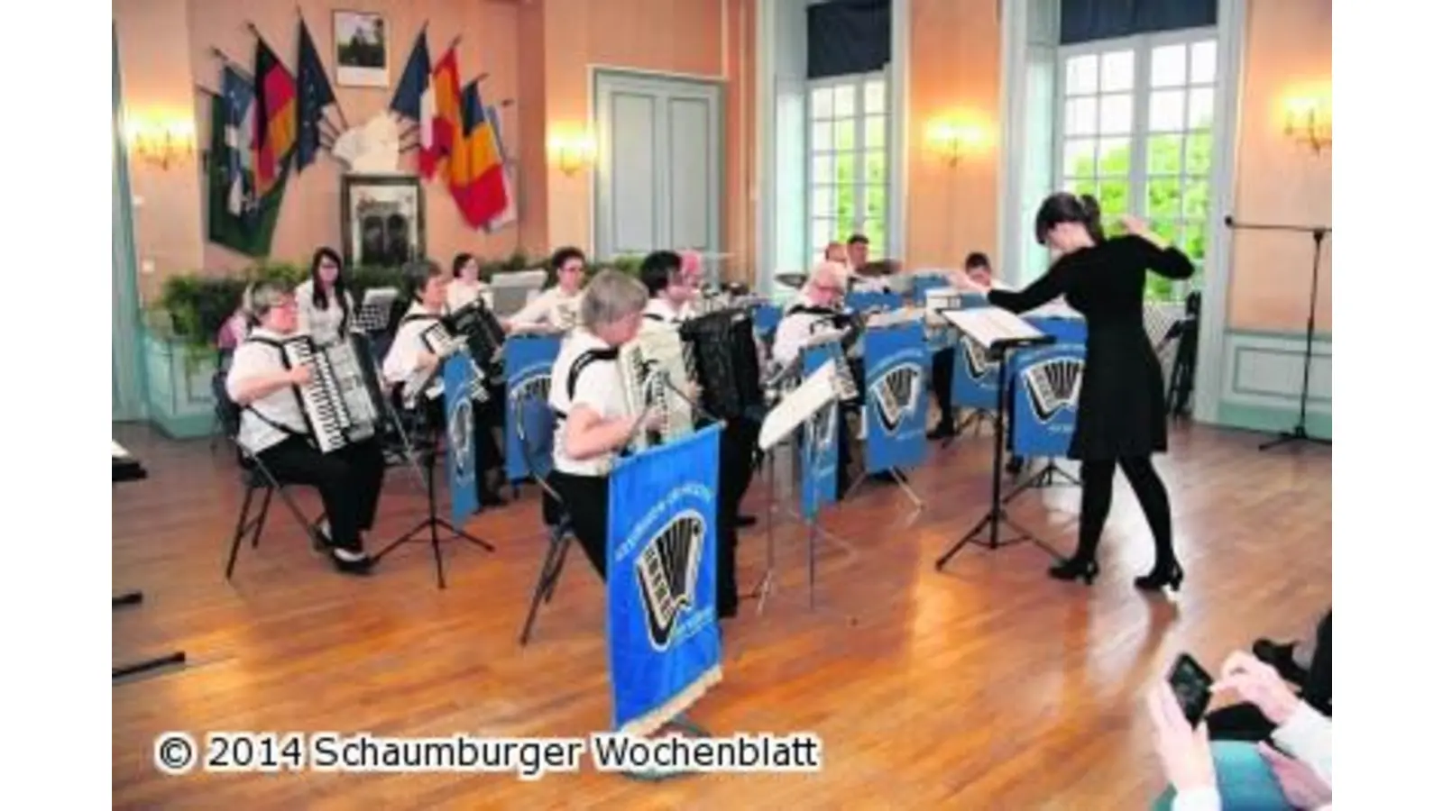 Pastor haut auf die Pauken in Kleinenbremen (Foto: em)