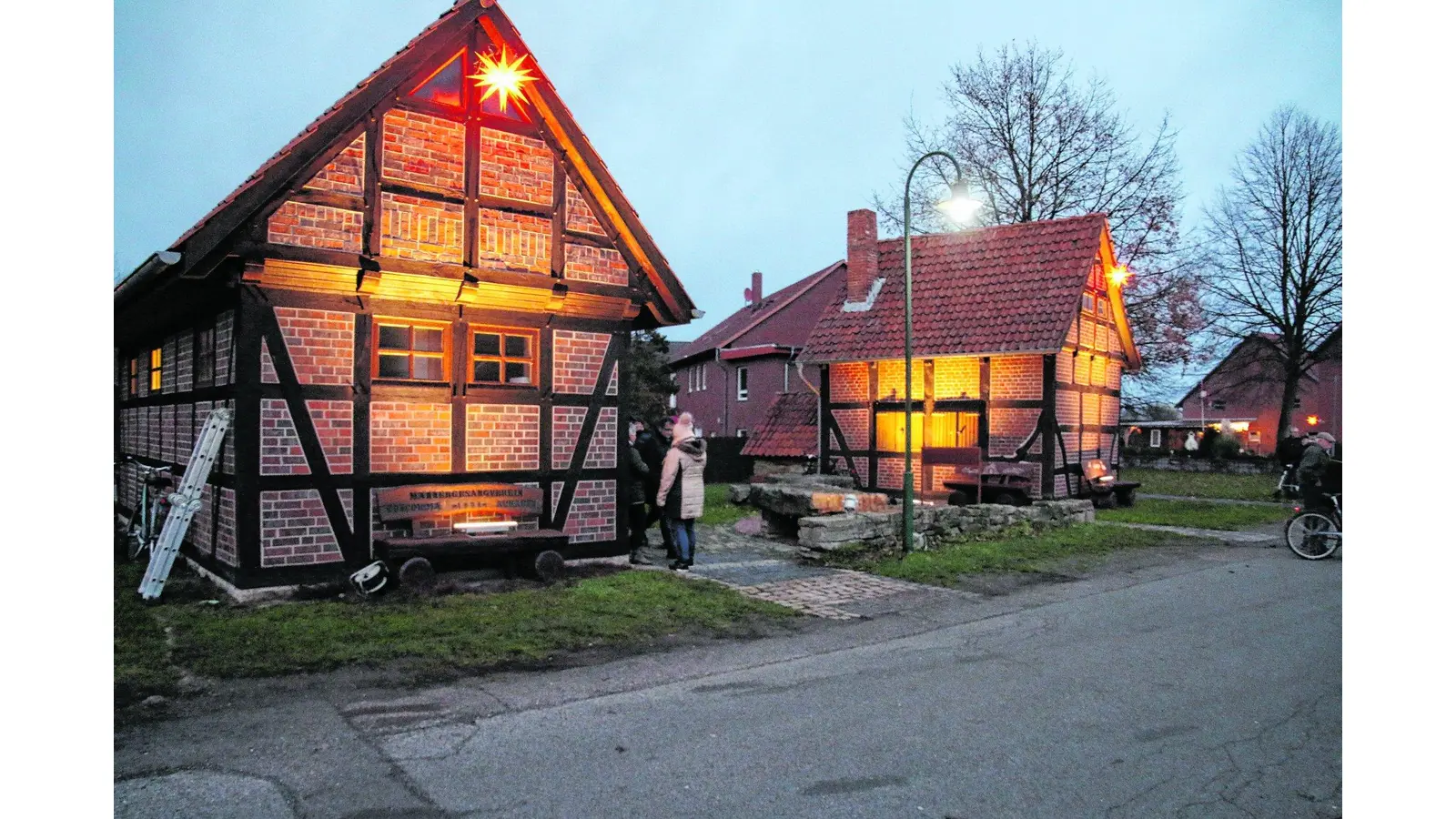 Backhaus erstrahlt im LED-Licht (Foto: red)