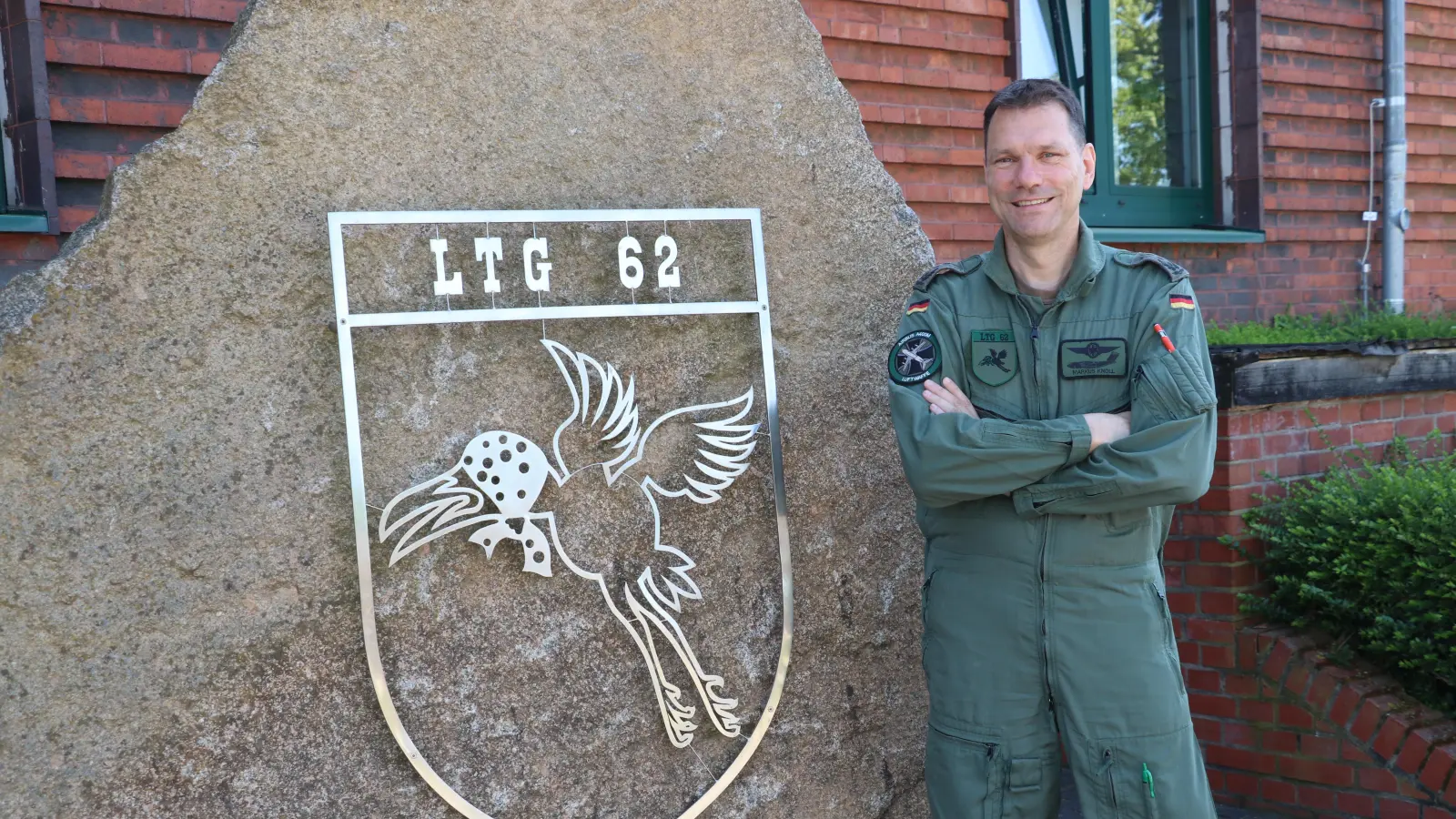 Im Gespräch: Kommodore Oberst Markus Knoll. (Foto: gi)