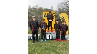 Mads Rinne, Logan Brandts, Jannick Battermann, Tim Jakob, Tino von Wolffradt freuen sich über gute Platzierungen. <br> (Foto: privat)