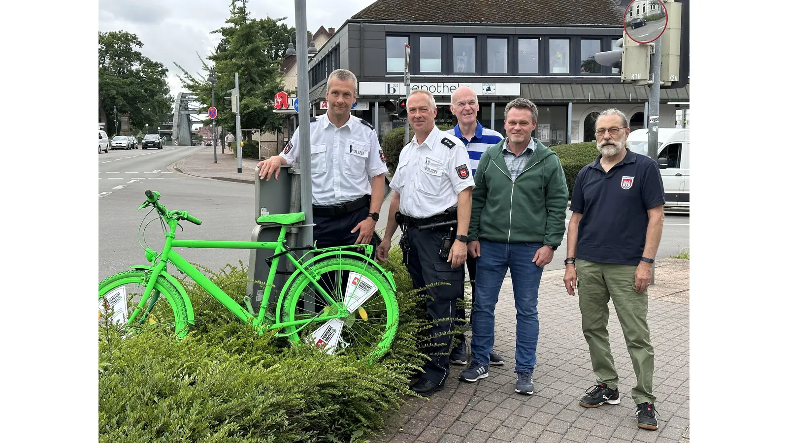 Gemeinsam für mehr Sicherheit: v.l. Tobias Büsing, Michael Elbing, Heiner Bartling, Carsten Röbke und Manfred Schütte.  (Foto: ste)