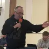 Die aktuellen Planungen bedrohen die Bückeburger Niederung, unsere Ortschaften und unseren Lebensraum. Jetzt ist der Moment, sichtbar zu werden und gemeinsam Haltung zu zeigen.