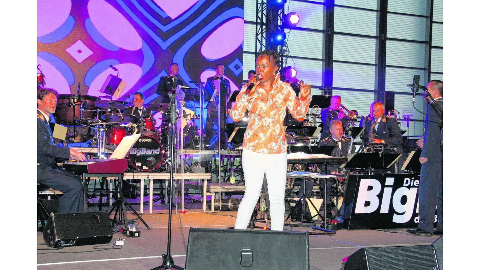 Heute Benefizkonzert der BigBand der Bundeswehr (Foto: gi)