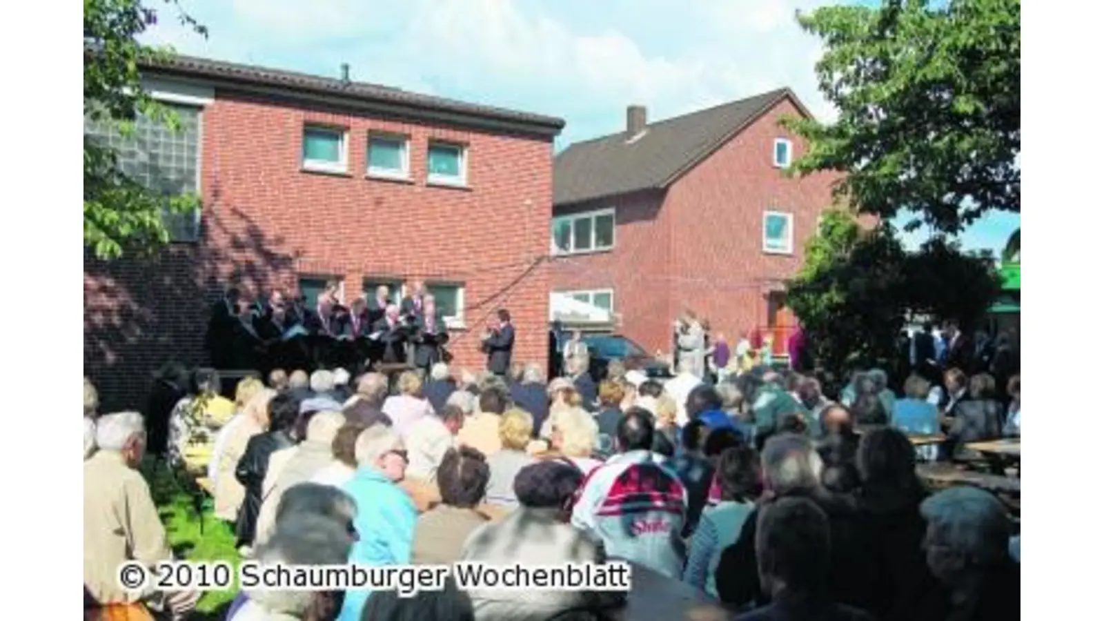 Musikalische Grüße zum Dorfjubiläum (Foto: ste)