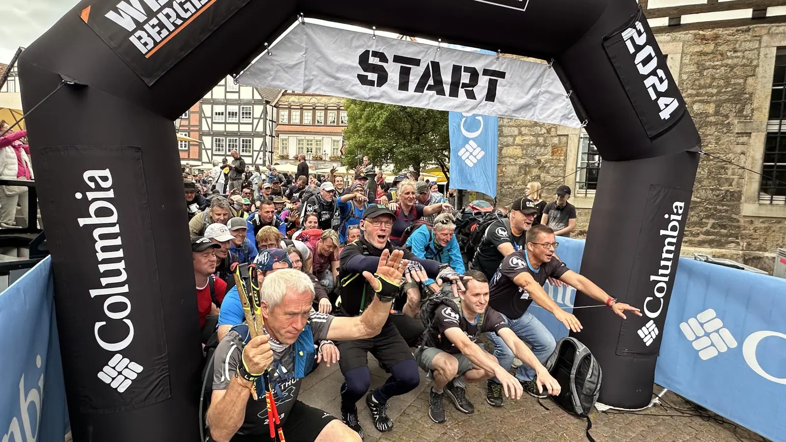 Es wird ordentlich was los sein in der Rintelner Innenstadt, wenn die Megamarsch-Teilnehmenden gegen 16 Uhr zu ihrer 100-Kilometer-Tour starten.  (Foto: ste)
