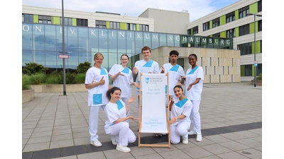 Das besondere an einer Ausbildung als Pflegefachmann/ -frau an der Berufsfachschule des Agaplesion ev. Klinikum Schaumburg ist, dass Theorie- und Praxisunterricht unter einem Dach stattfindet. (Foto: Agaplesion ev. Klinikum Schaumburg gGmbH)