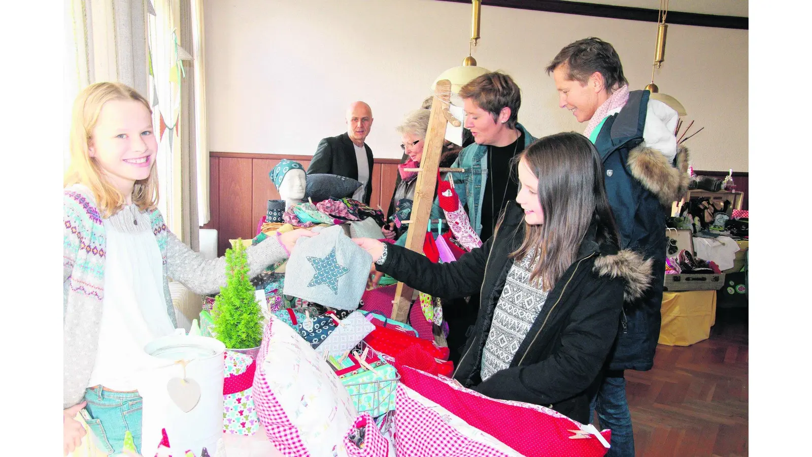 Die Pastoren Kalkusch und Zoske leiten gemeinsam den Gottesdienst (Foto: gi)