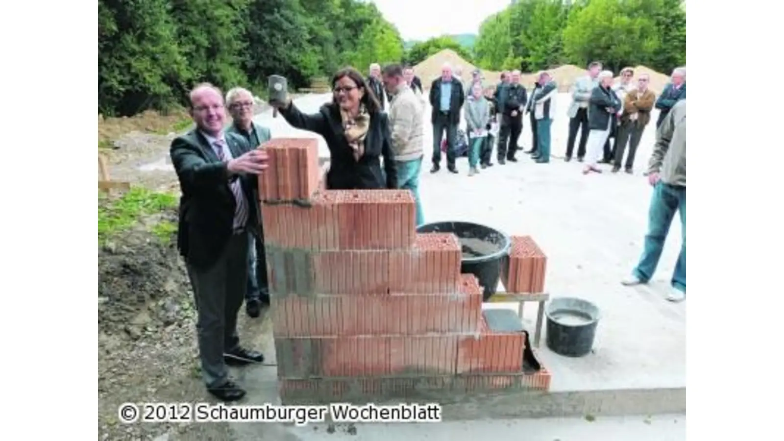 Grundsteinlegung für neue Kreissporthalle (Foto: red)