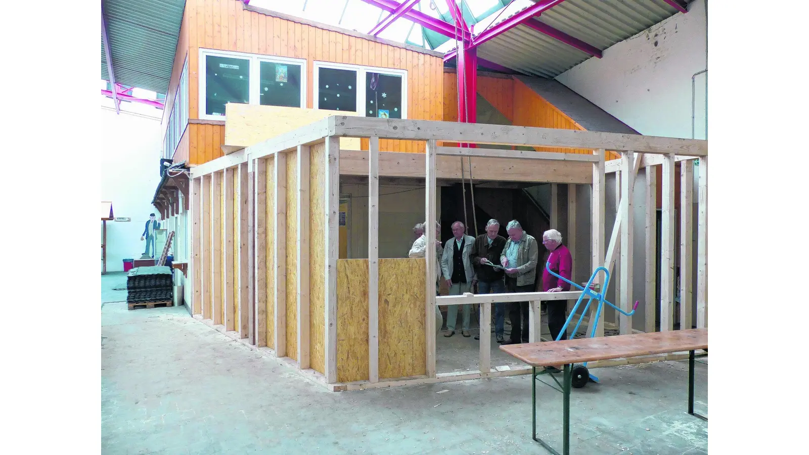 Mehr Platz für Schlittschuhe (Foto: al)