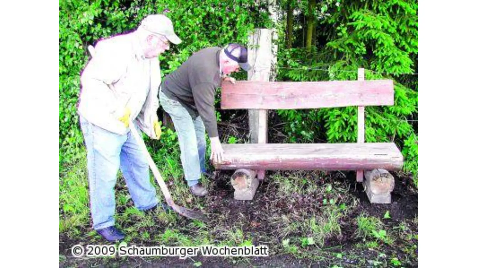 Ortsverbundene Senioren packen kräftig mit an (Foto: red)