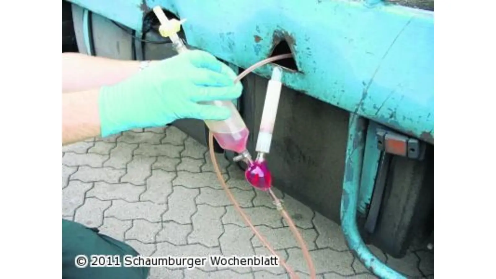 LKW-Fahrer mit Heizöl im Kraftstofftank unterwegs (Foto: em)