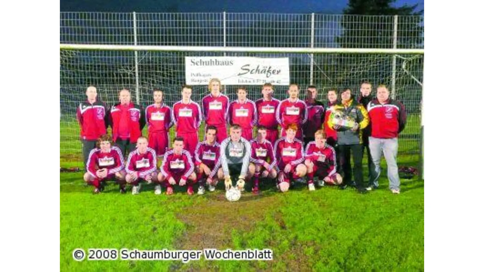 Mit neuen Trikots auflaufen (Foto: red)