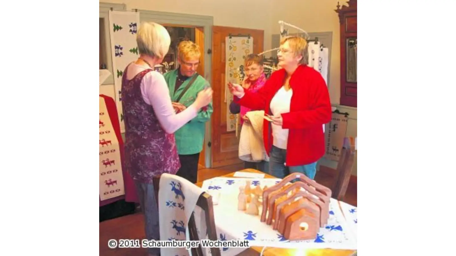 Kunsthandwerk lockt viele Besucher (Foto: wtz)