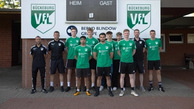 Betreuer Eser Altikulac, Co-Trainer Pascal Könemann, Benett Brandt, Imran Ghonain, Benett Blaume, Lorenzo Schneeberger, Joey Lee Meyr, Max-Henry Krebs, Klemens Dieterich, Co-Trainer Tim Buchwald und Trainer Steffen Führing. (Foto: privat)