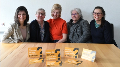 Barbara Weißbrich, Birgit Homes, Christina Piehl, Susanne Piehler-Kaspar und Christine Holitzner-Bade bei der Vorstellung der Netzwerk-Arbeit. (Foto: nd)